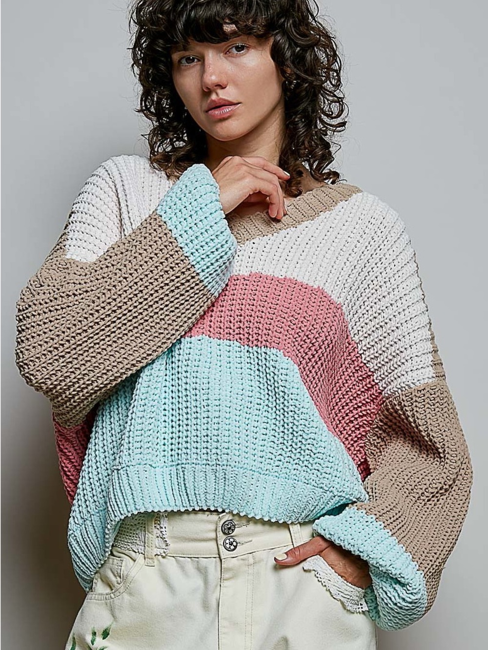 GST361 POL Colorblock V-Neck Sweater in Pink, Mint & Beige - Picture 3 of 6